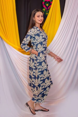 Women’s Blue & Cream Floral Printed Kurti Pant Set – Elegant V-Neck 3/4 Sleeve Ethnic Wear for Daily & Festive Use
