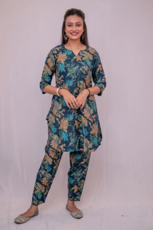 Designer Blue Floral Printed Kurti & Pant Set