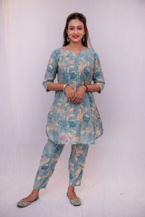 Elegant Sky Blue Floral Printed Rayon Kurti Pant Set for Women | Stylish Casual & Festive Wear